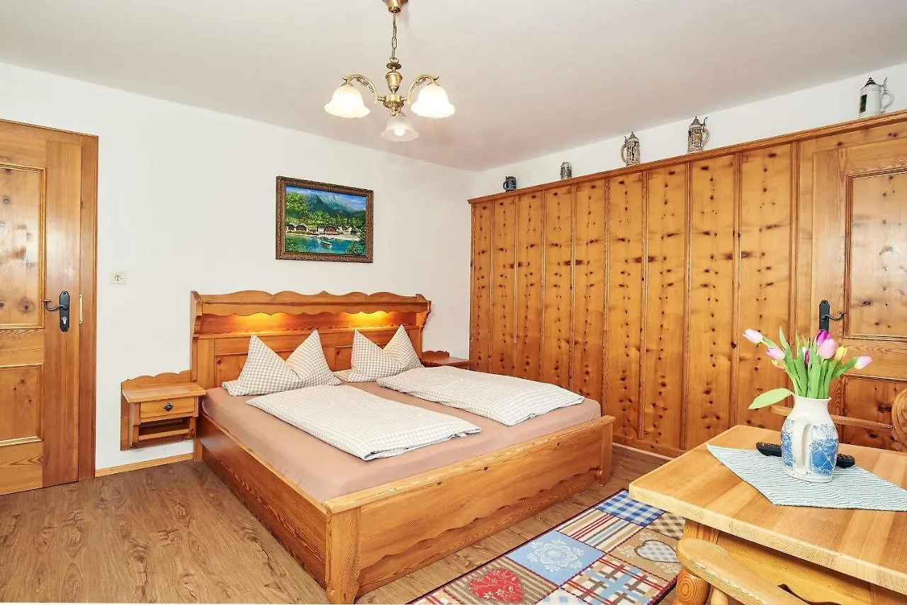 Landhaus Maltermoos Schoenau am Koenigsee Guest house